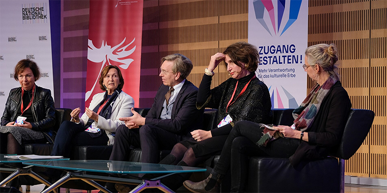 Symbolic image: Panel at the "Zugang gestalten!" conference at the German National Library 2021